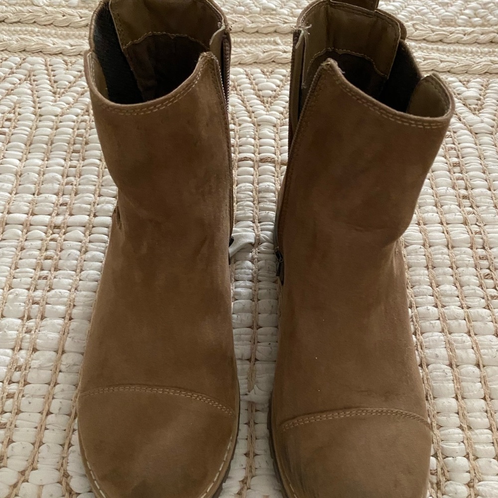 Time and Tru Brown Ankle Booties Suede